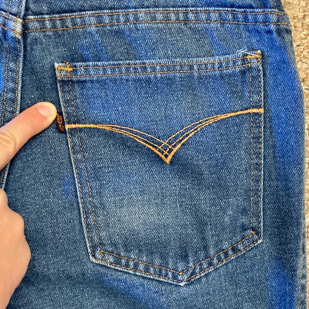 RARE VTG Levi’s Slouchy Jeans | 29x30 | High Rise **runs small, fits a 0-2**